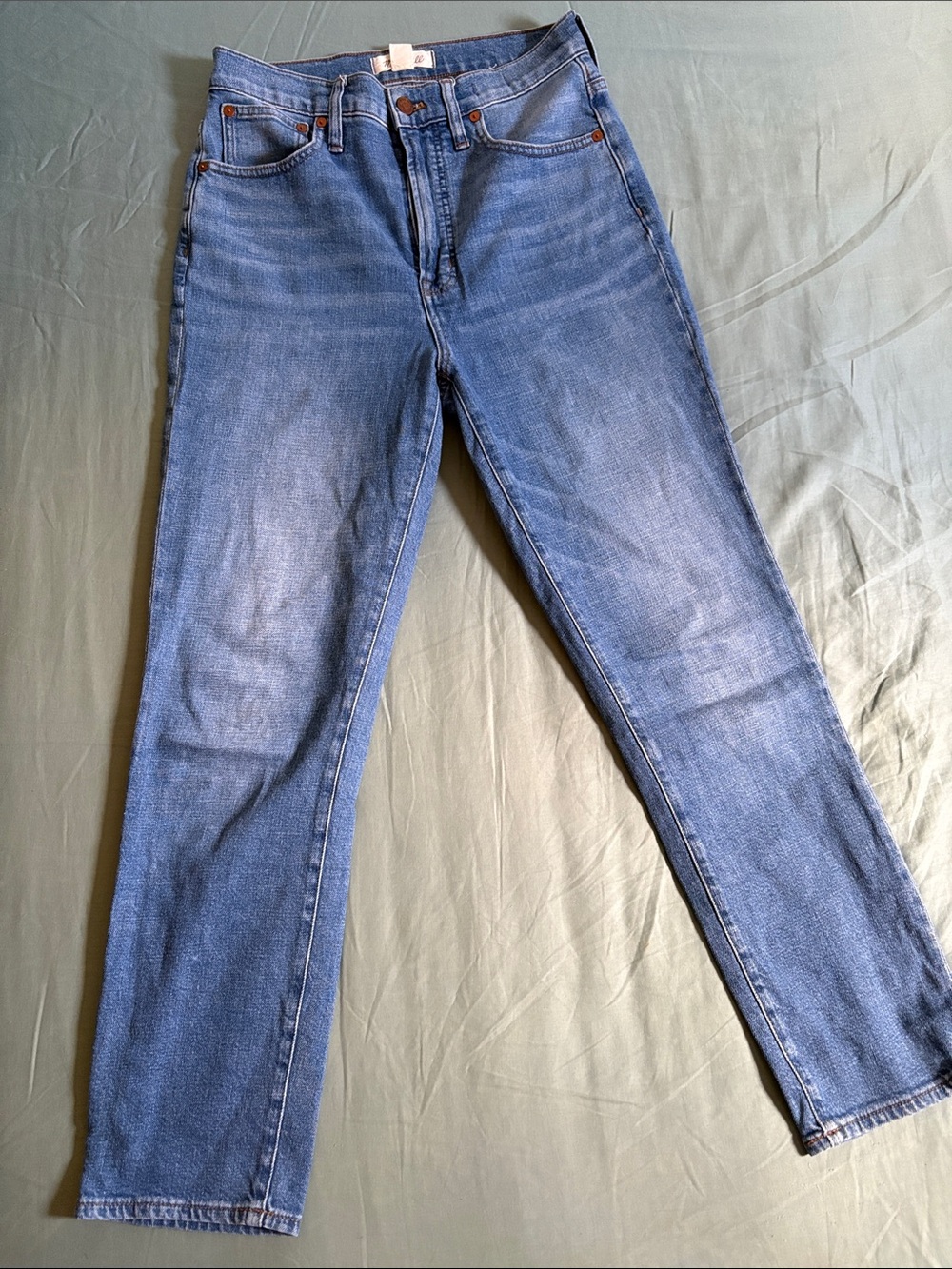 Madewell Straight-Leg Women's Jeans in Medium Blue Wash